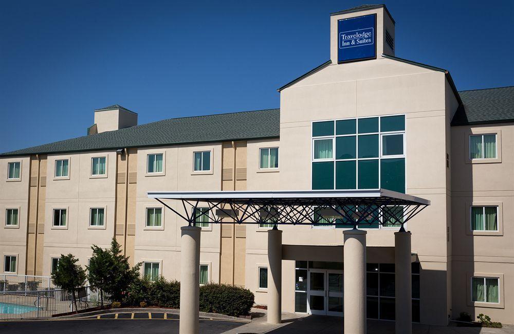 Days Inn & Suites By Wyndham Augusta Near Fort Eisenhower Exteriör bild